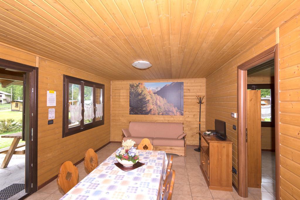Margherita Camping & Resort Gressoney-Saint-Jean Zimmer foto